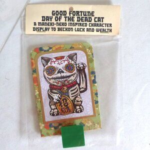 NEW DAY OF THE DEAD MANEKI-NEKO LUCKY BECKONING CAT DESK TALISMAN SIGN